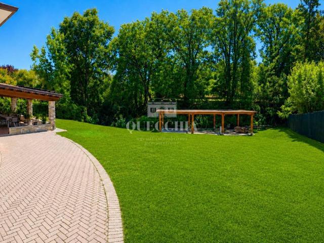 Villa in vendita a Soiano del Lago BS