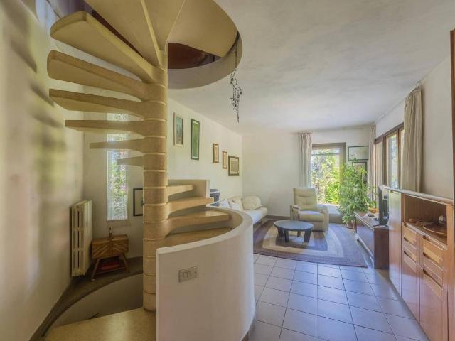 Villa in vendita a Soiano del Lago BS