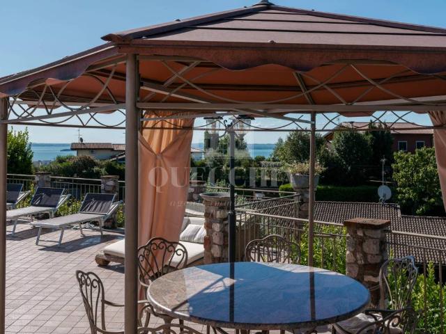Villa in vendita a Soiano del Lago BS