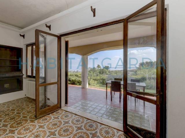 Villa in vendita a Soiano del Lago BS