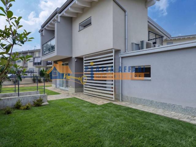 Villa in vendita a Solbiate Arno VA