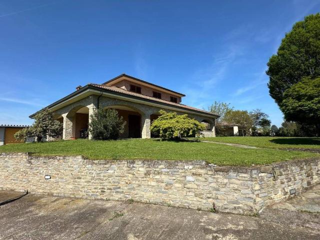 Villa in vendita a Solero AL