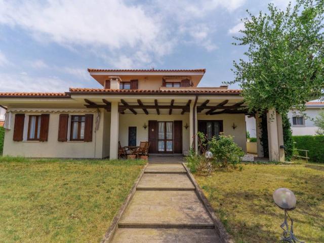 Villa in vendita a Solesino PD