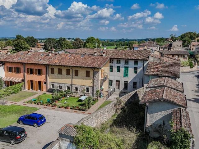 Villa in vendita a Solferino MN