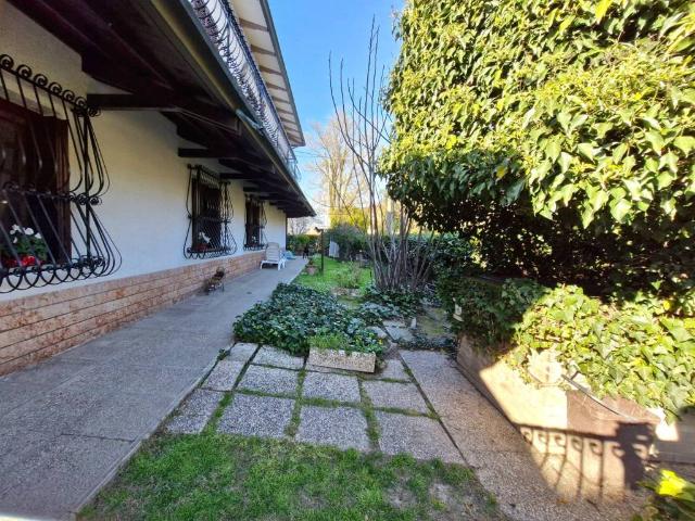 Villa in vendita a Soliera MO