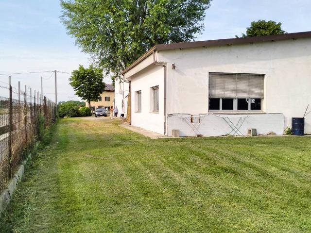 Villa in vendita a Cavezzo MO