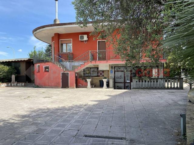 Villa in vendita a Solza