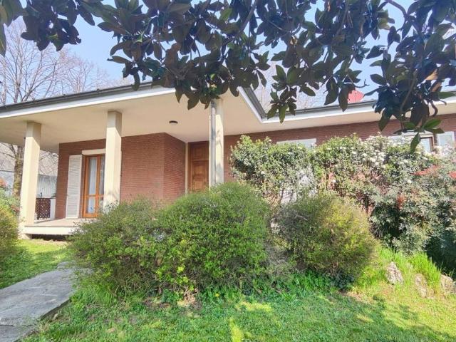 Villa in vendita a Somaglia LO