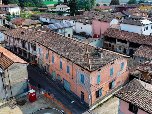 Villa in vendita a Somaglia LO