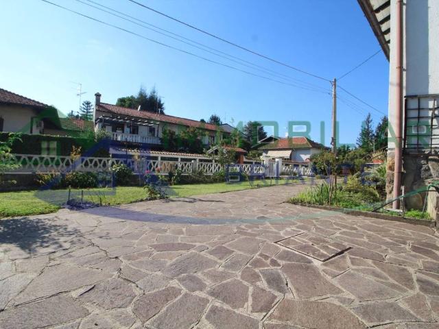 Villa in vendita a Somma Lombardo VA
