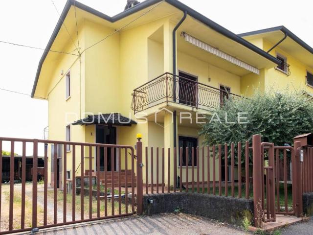 Villa in vendita a Sommacampagna VR