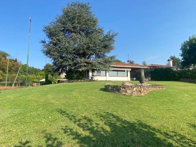 Villa in vendita a Sommacampagna VR