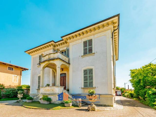 Villa in vendita a Sommariva del Bosco CN