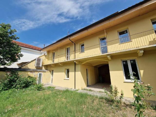 Villa in vendita a Sommariva del Bosco CN