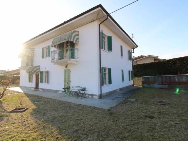 Villa in vendita a Sommariva Perno CN
