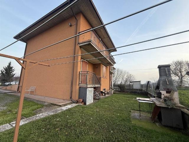 Villa in vendita a Soncino CR
