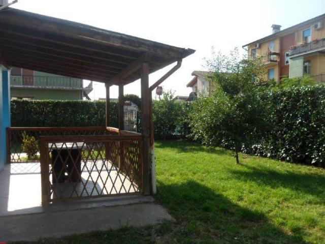 Villa in vendita a Soncino CR