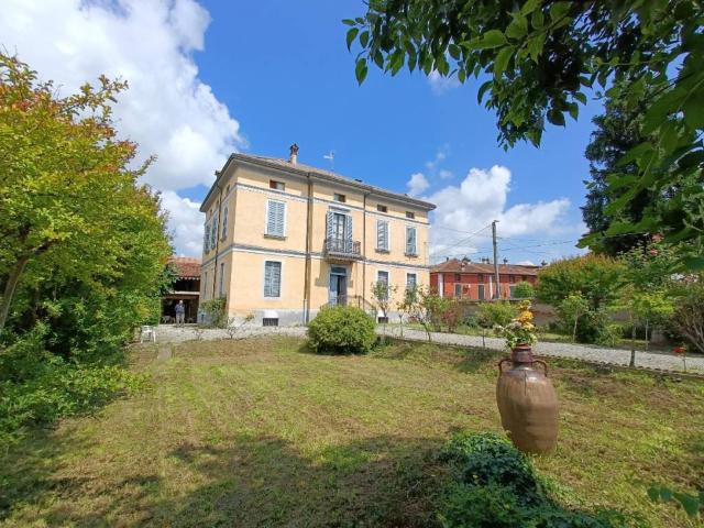 Villa in vendita a Soncino CR