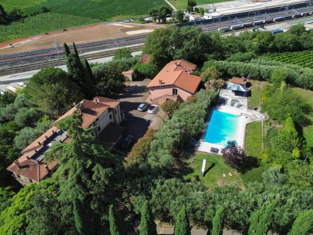 Villa in vendita a Sona VR