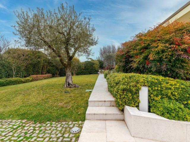 Villa in vendita a Sona VR