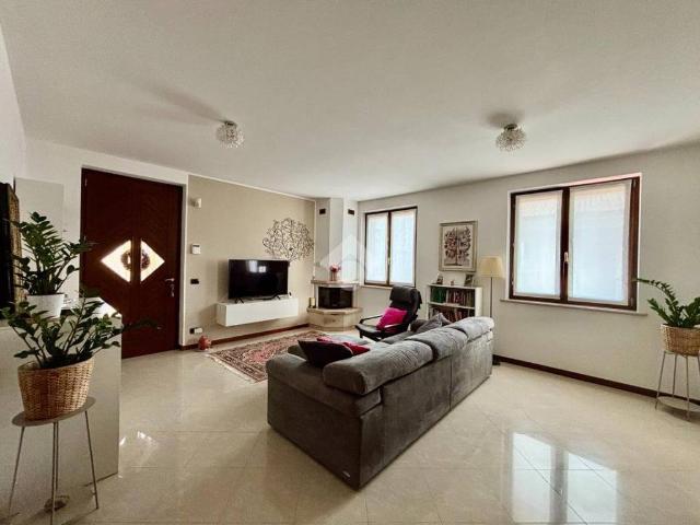 Villa in vendita a Sona VR