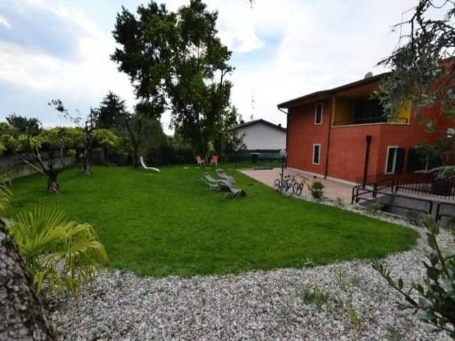 Villa in vendita a Sona VR
