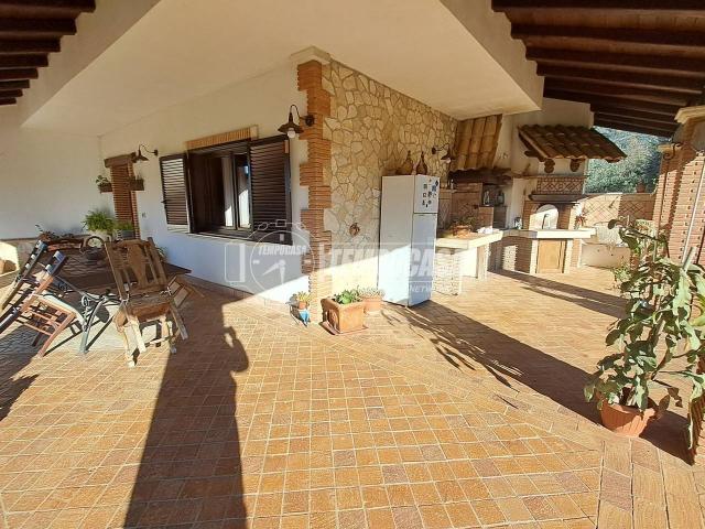 Villa in vendita a Sonnino