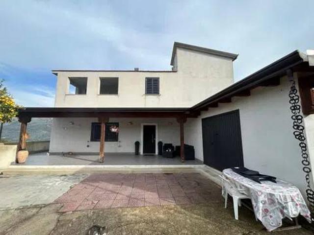 Villa in vendita a Sonnino LT