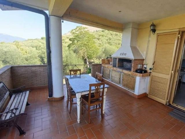 Villa in vendita a Sonnino LT