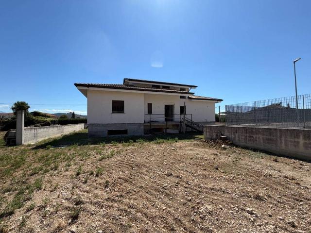 Villa in vendita a Sora FR