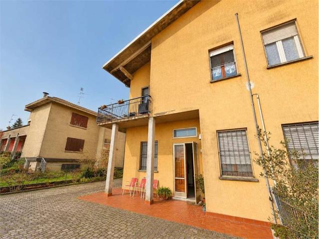 Villa in vendita a Soragna PR