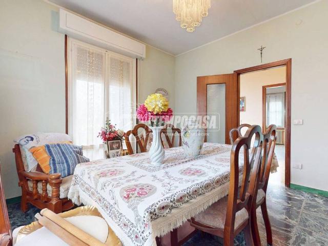 Villa in vendita a Soragna PR