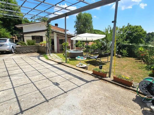 Villa in vendita a Soriano nel Cimino VT