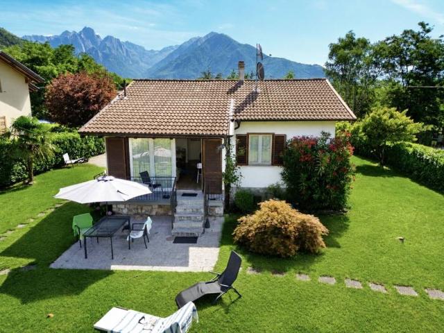 Villa in vendita a Sorico CO