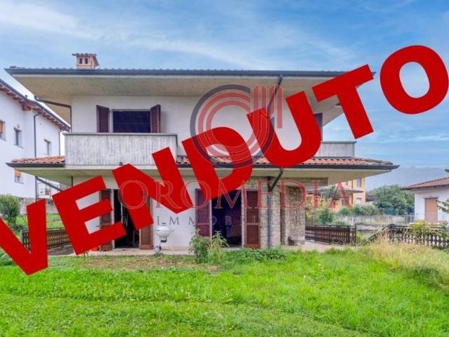 Villa in vendita a Sorisole BG