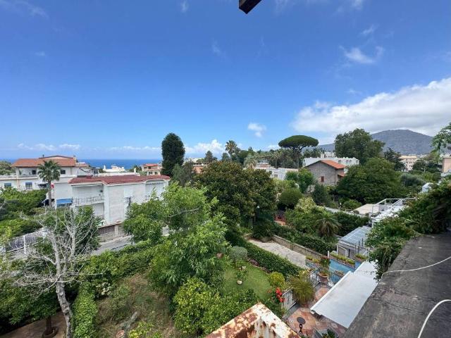 Villa in vendita a Sorrento NA