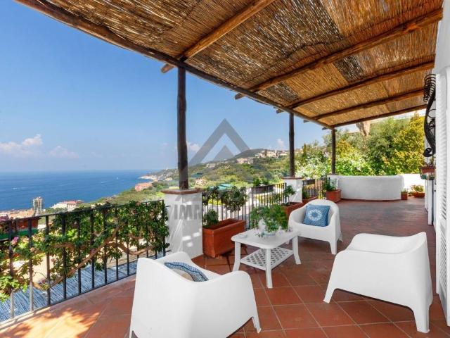 Villa in vendita a Sorrento NA