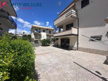 Villa in vendita a Satriano CZ