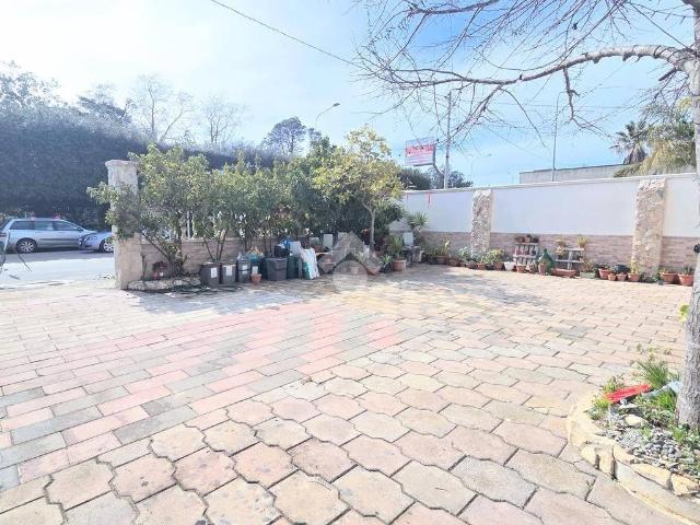 Villa in vendita a Sava TA