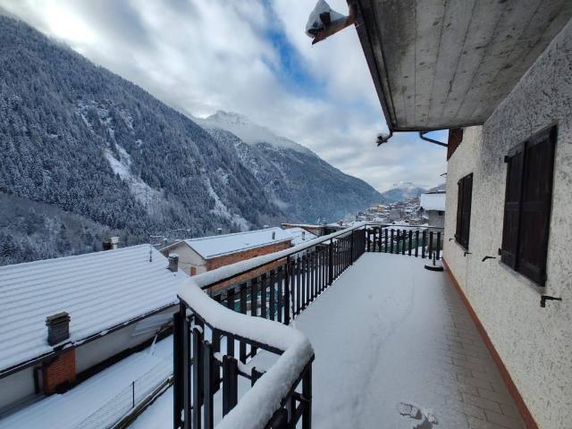 Villa in vendita a Saviore dell'Adamello BS
