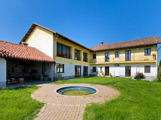 Villa in vendita a Savigliano CN