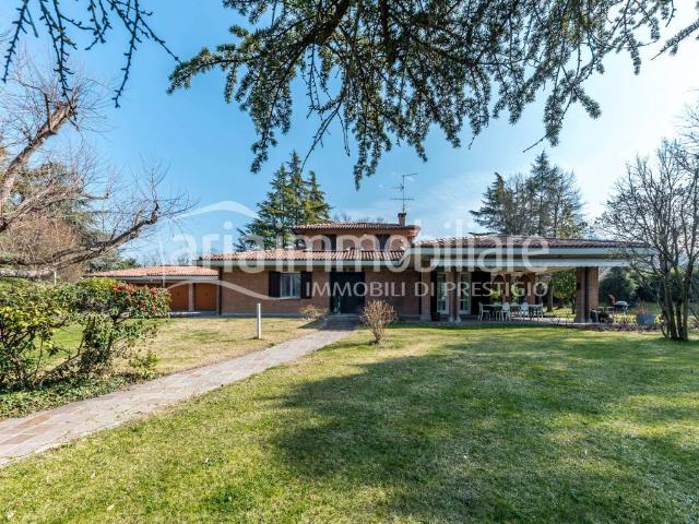 Villa in vendita a Savignano sul Panaro MO