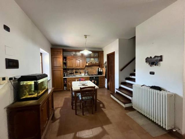 Villa in vendita a Savignone GE