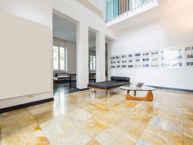Villa in vendita a Savona, Centro 407m² Savona