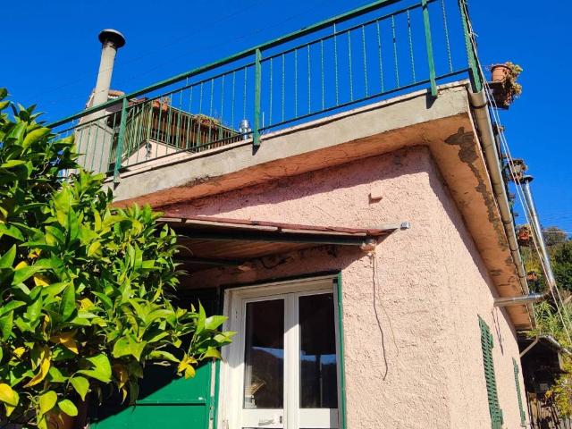 Villa in vendita a Savona SV