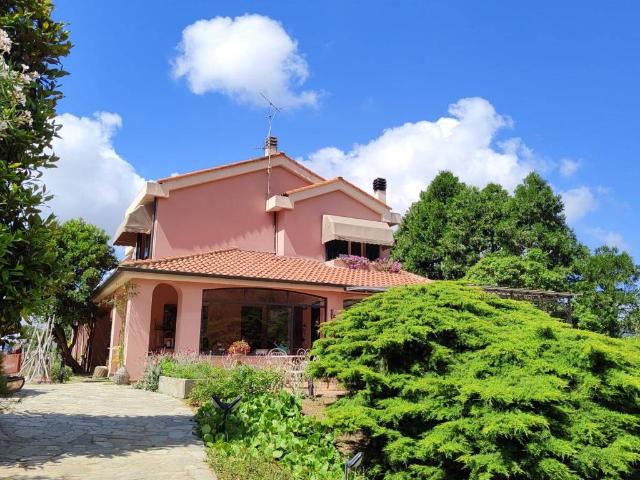 Villa in vendita a Savona SV