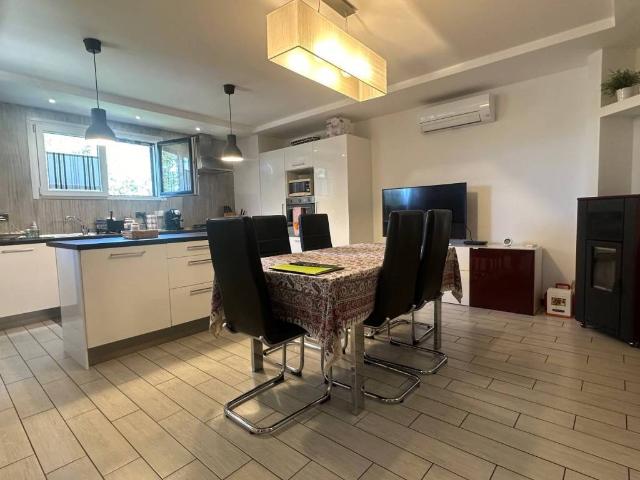 Villa in vendita a Savogna d'Isonzo GO