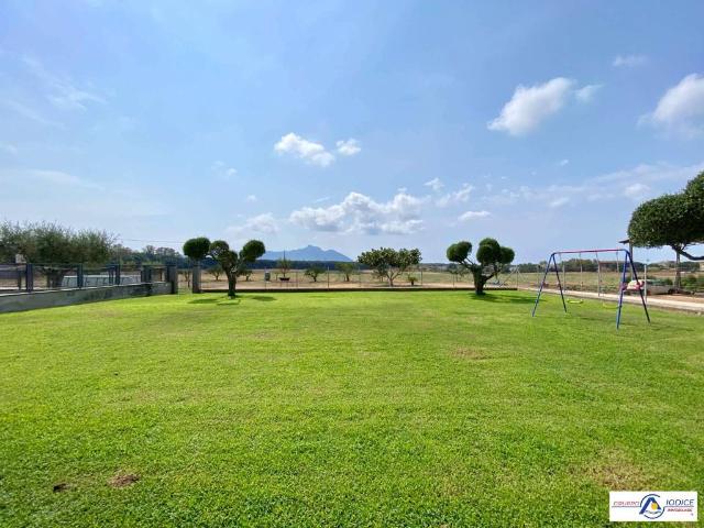 Villa in vendita a Sabaudia LT