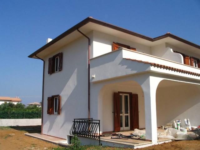 Villa in vendita a Sabaudia LT