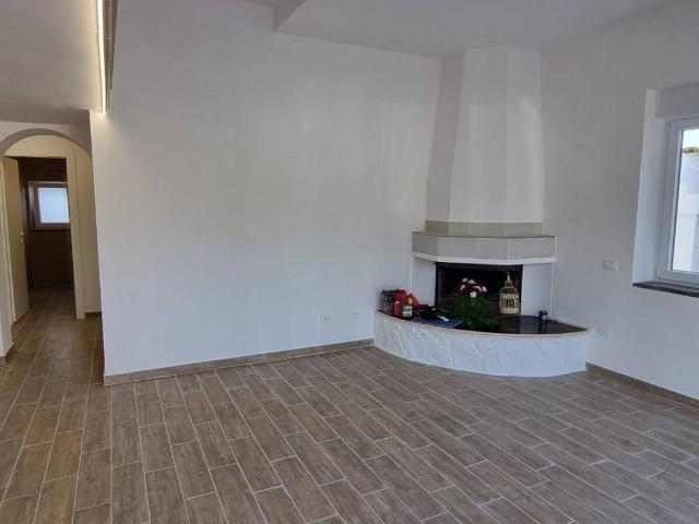 Villa in vendita a Sabaudia LT